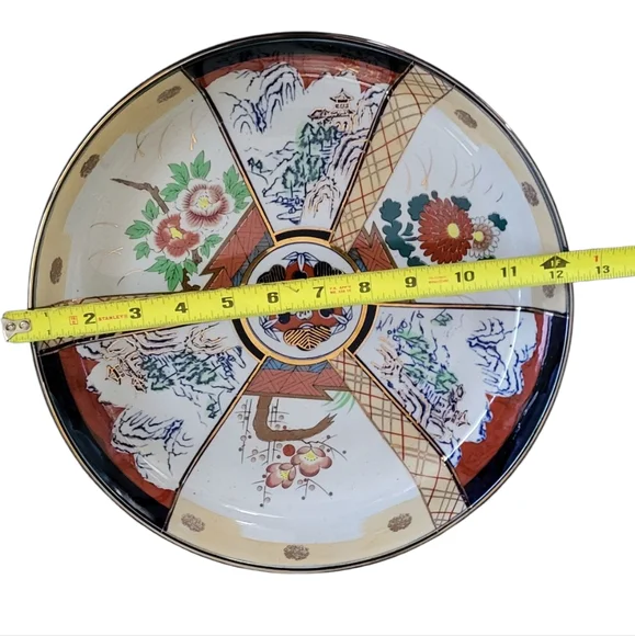 Vintage Japanese Imari Porcelain Dorabachi Bowl